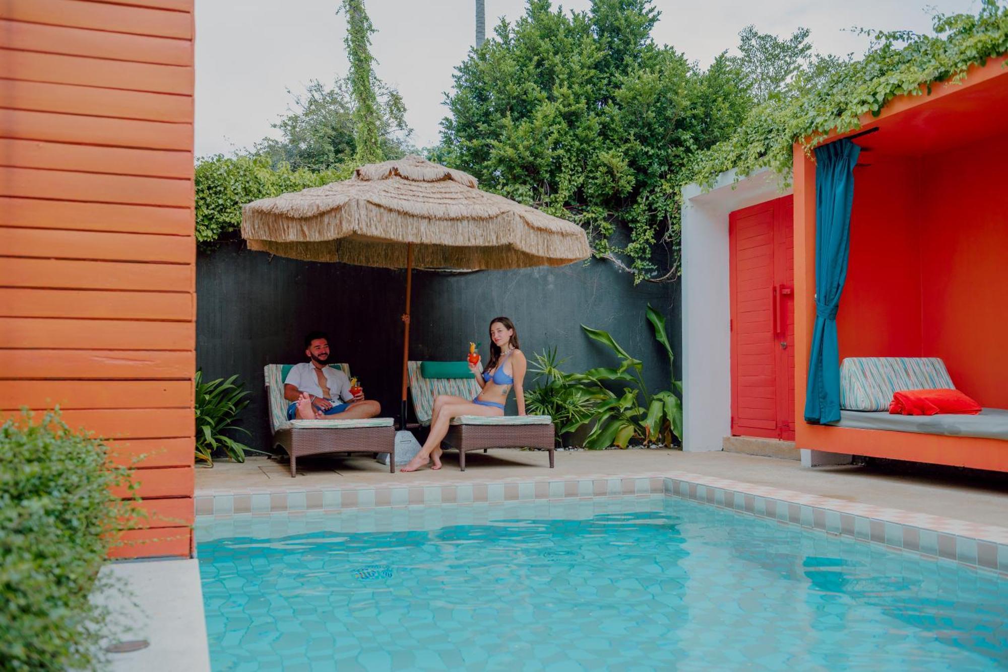 Tropical Pool Villa Spa Unlimited Spa