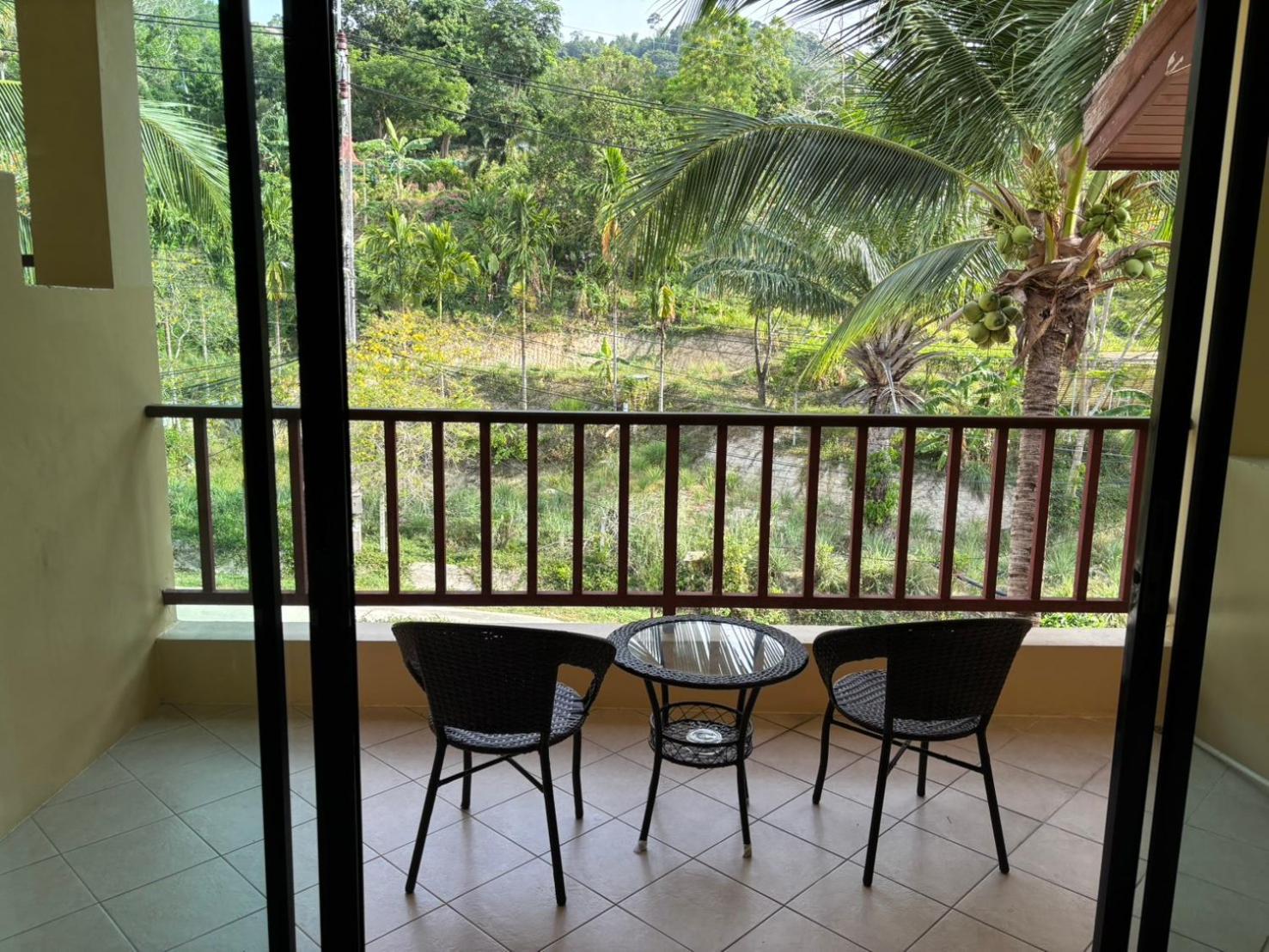 Deluxe Double or Twin Room Side Pool View