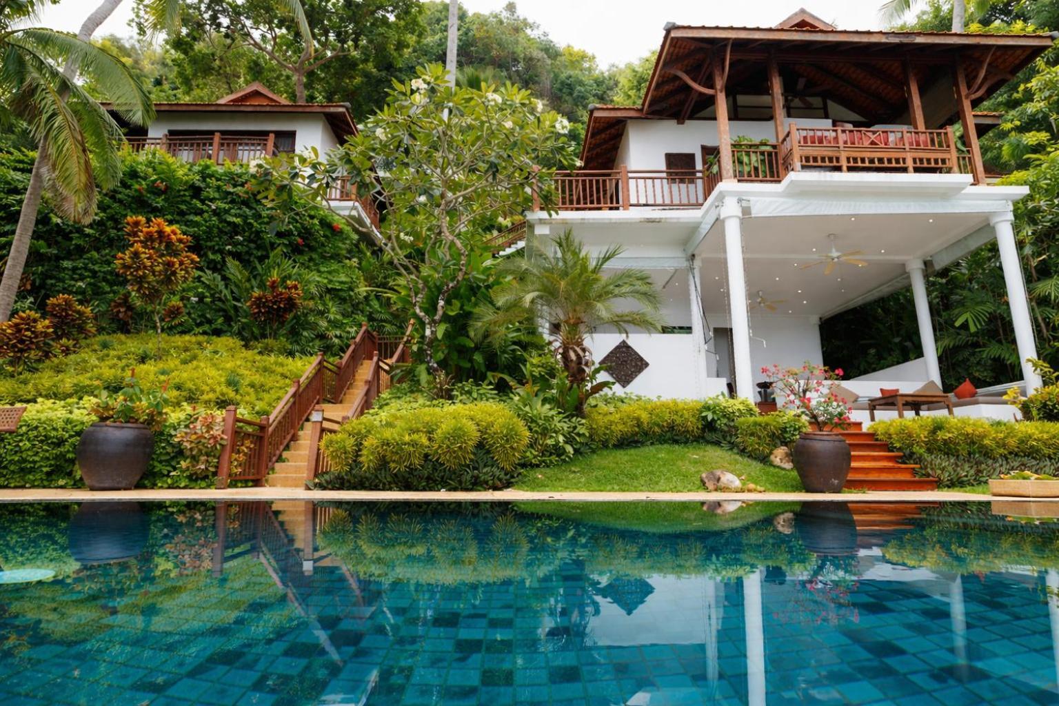 Two Bedroom Oceanfront Pool Residence