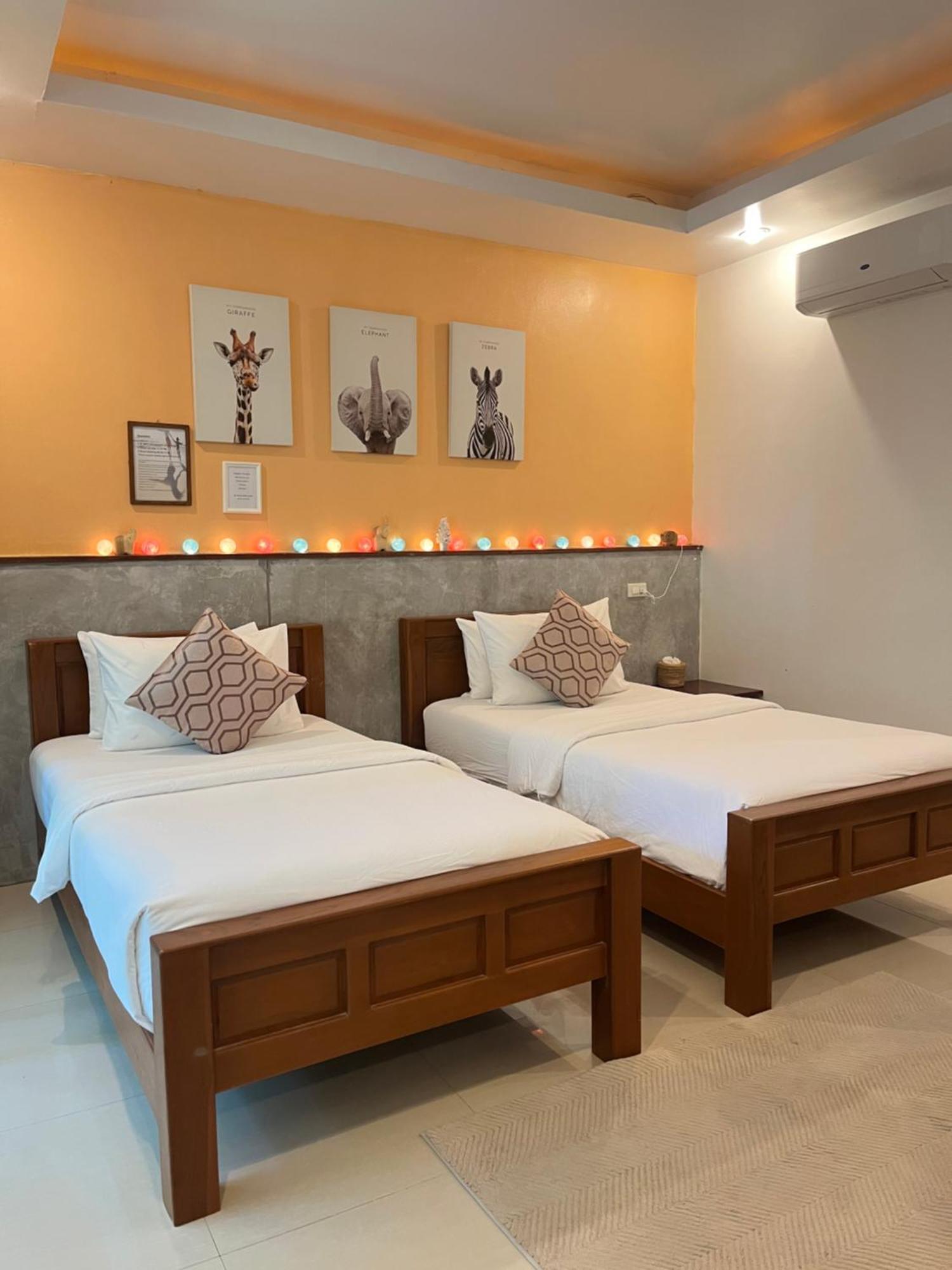 King Room Two King Beds