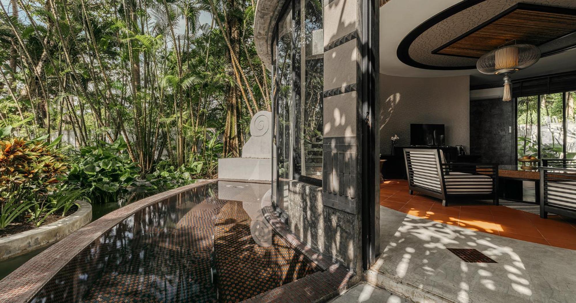 Grand Villa