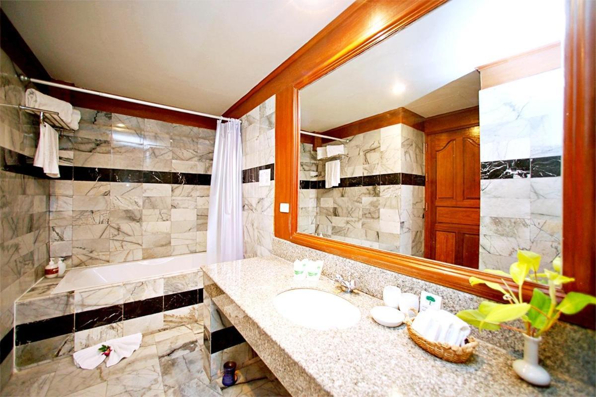 Grand Deluxe Double Room