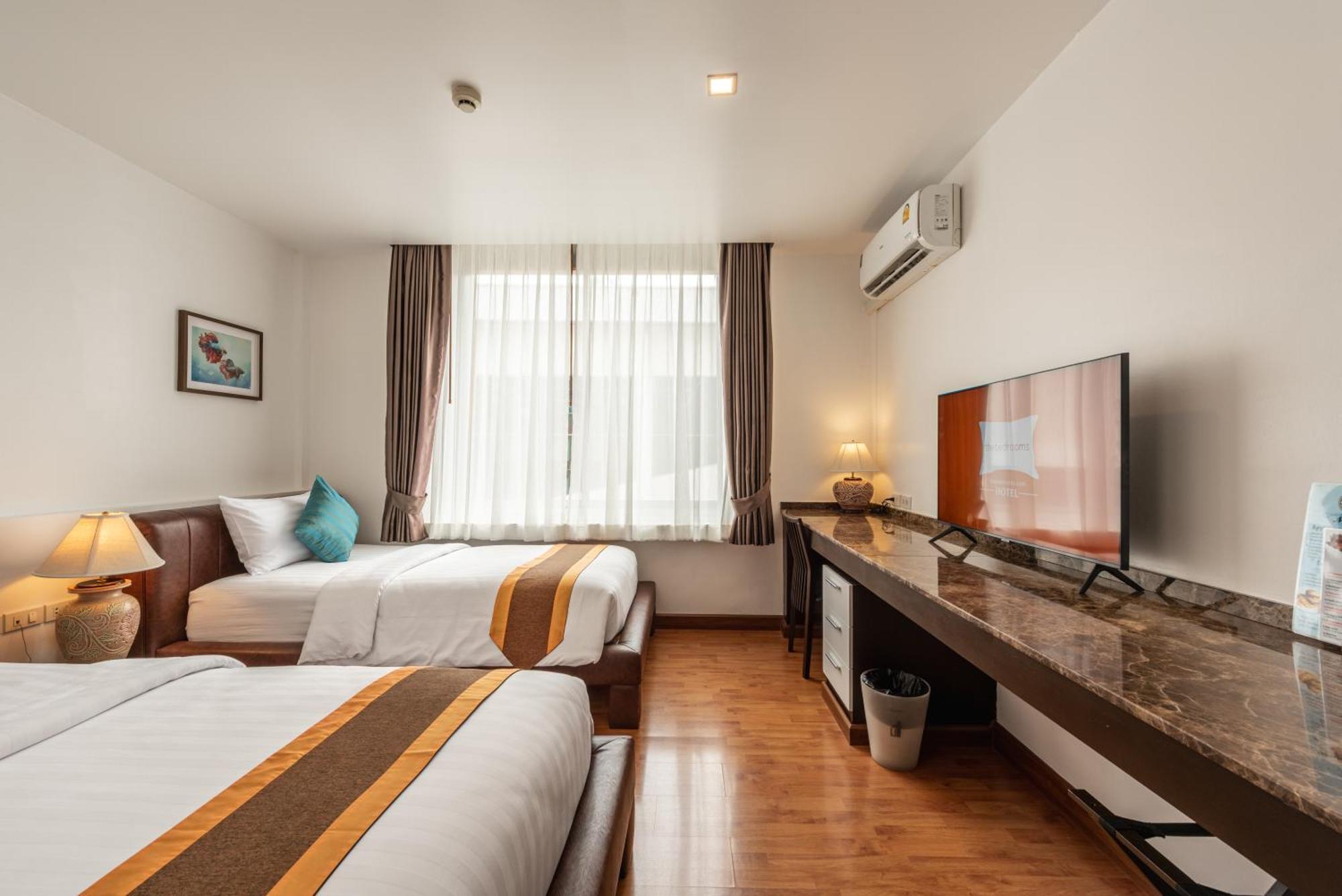 Deluxe Twin Room