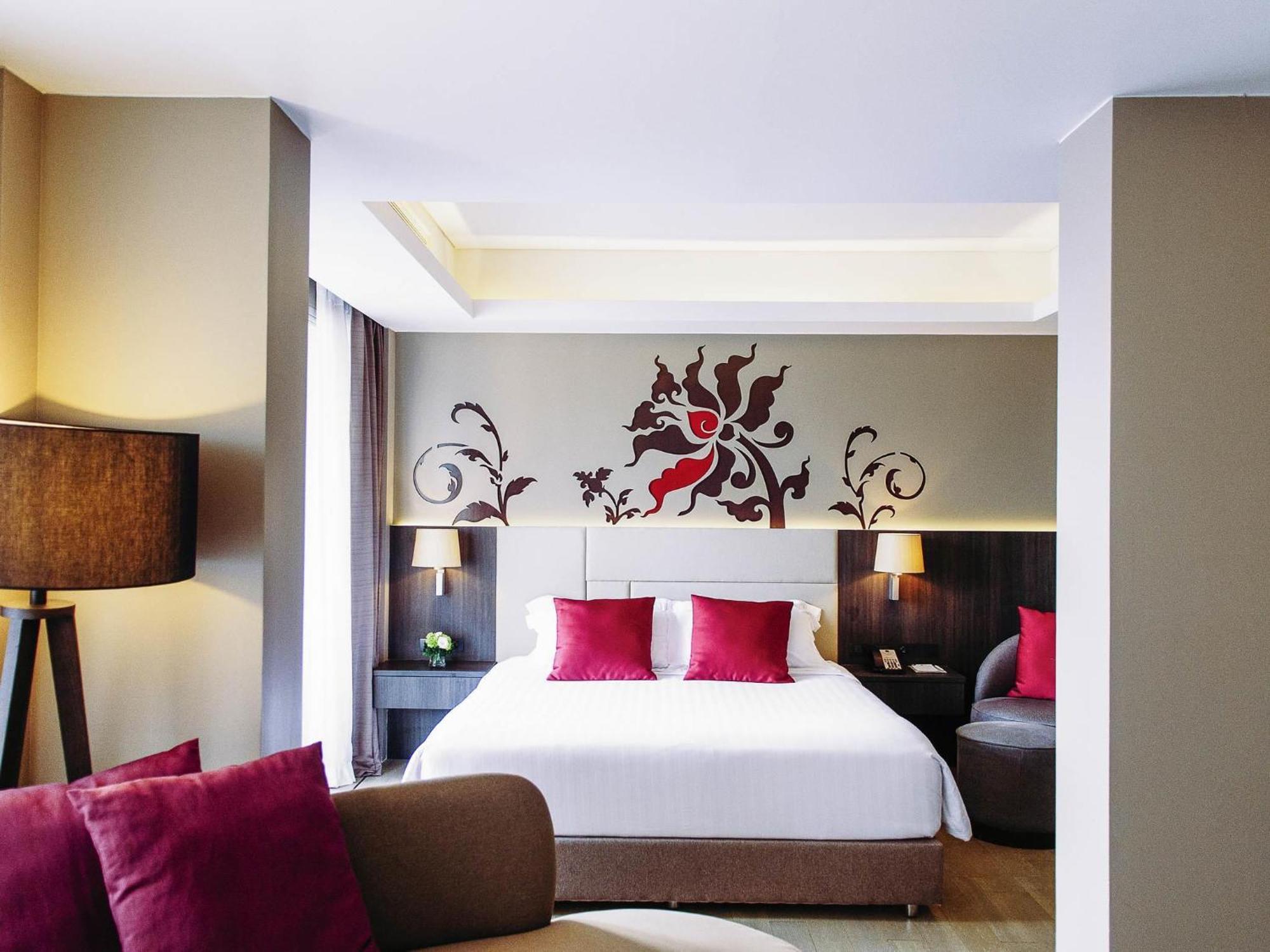 Superior King Suite,1770941078:JPEG