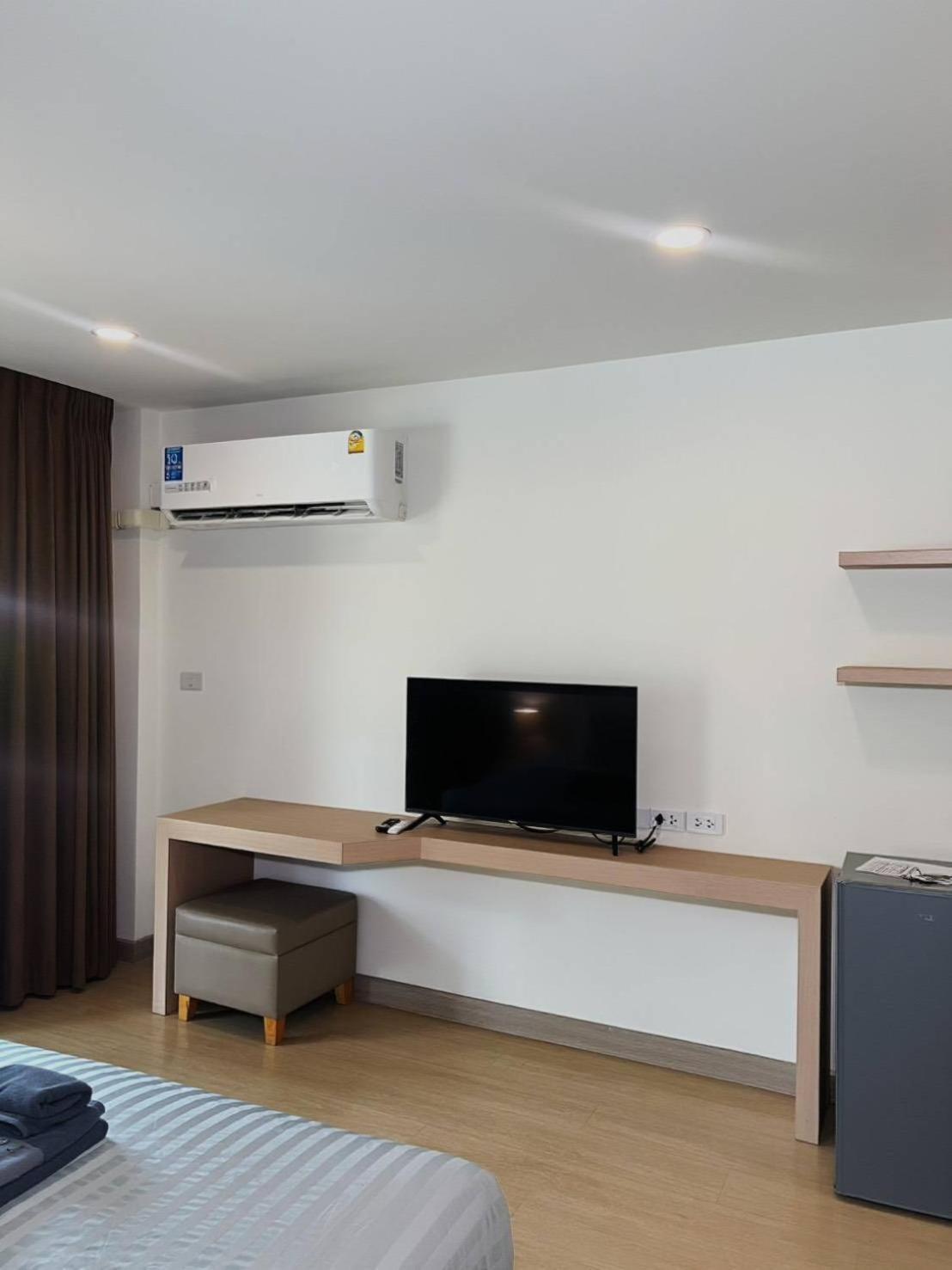 Deluxe Doppelzimmer - Poolseite