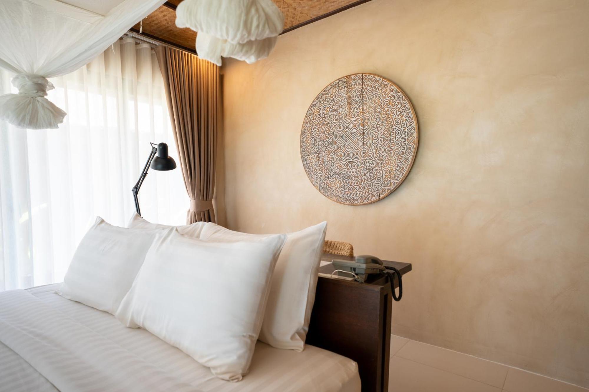 Beach Front Villa Spa Bath