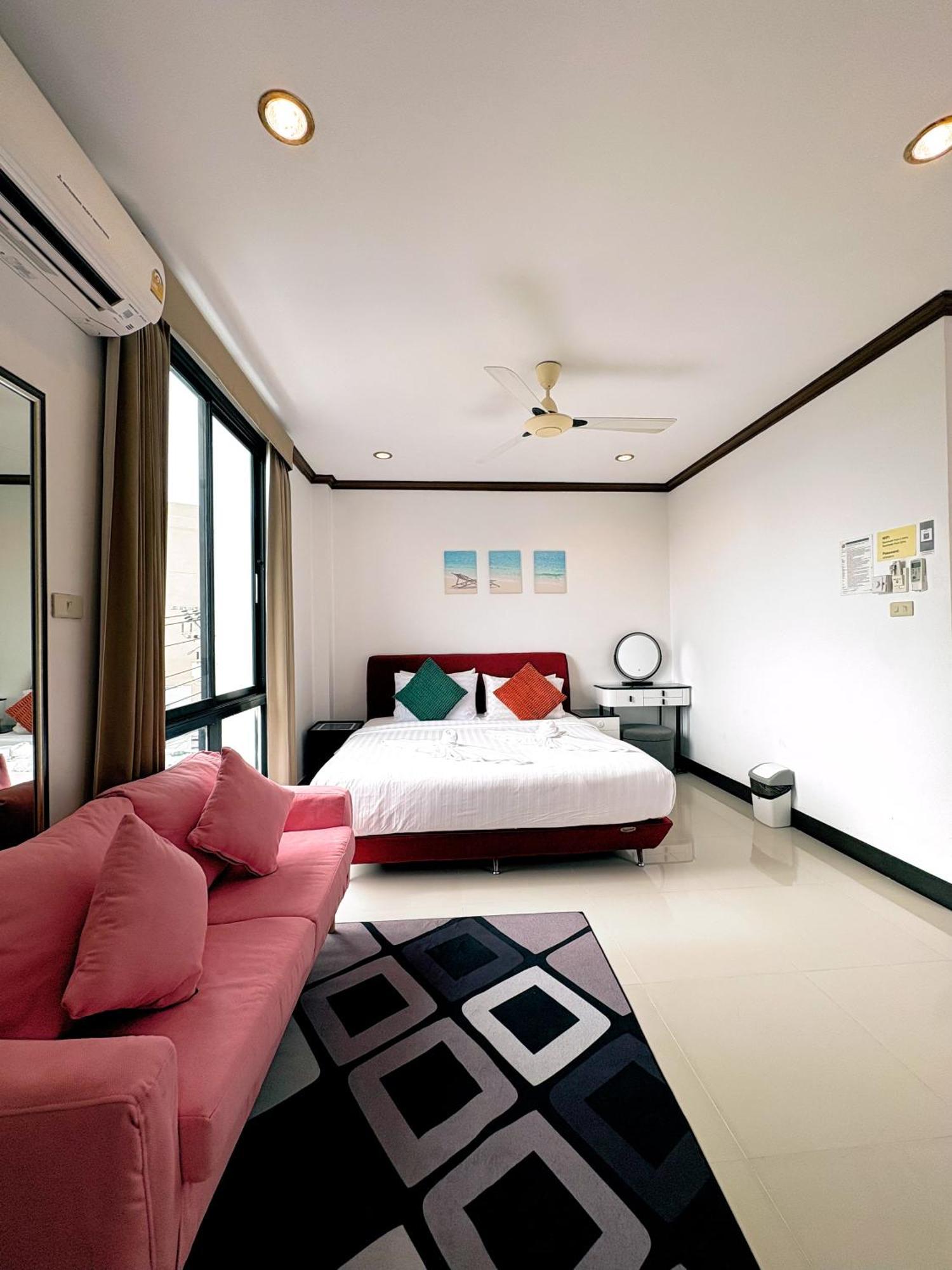 Standard Room Corridor Balcony Seaview