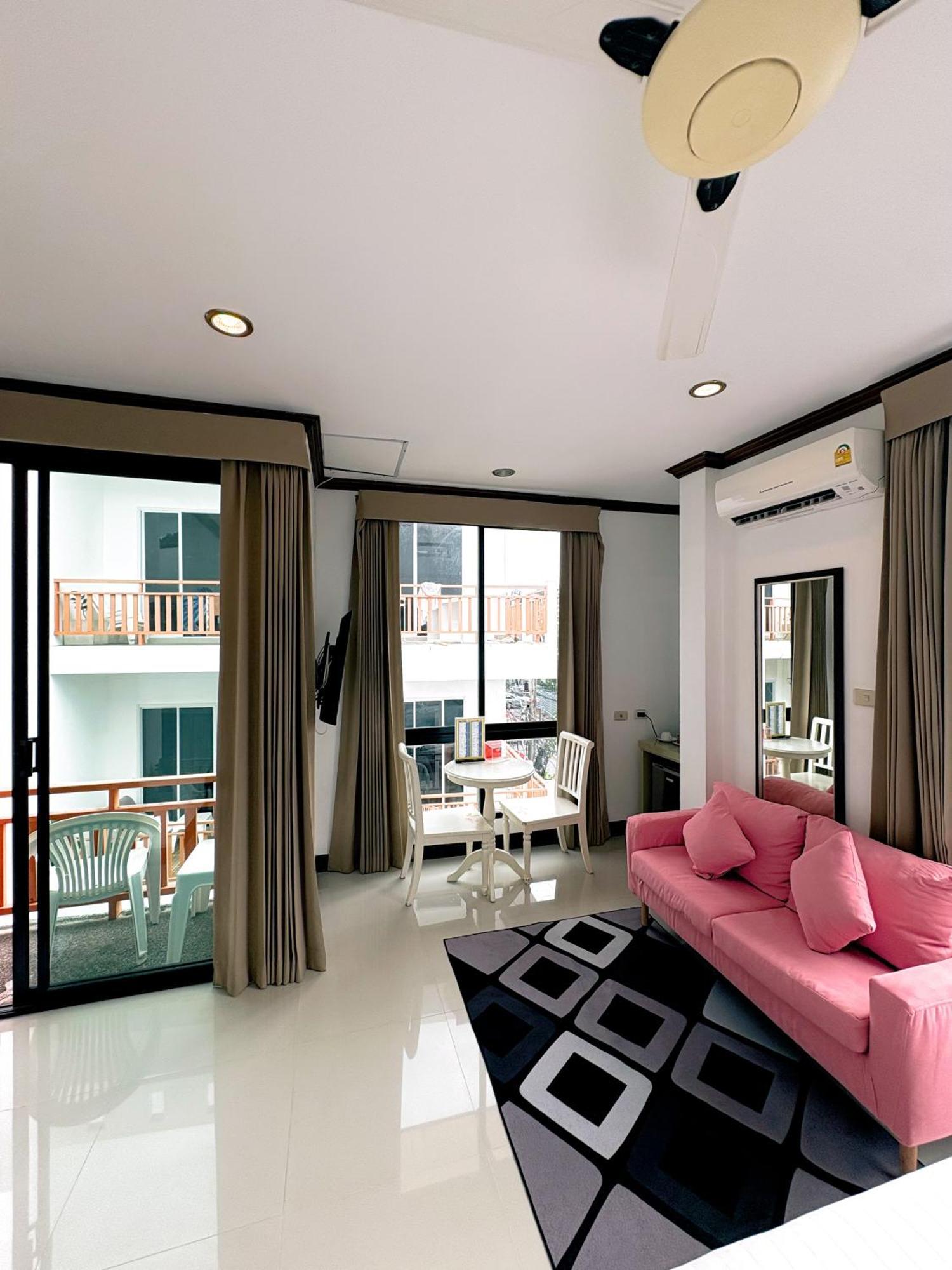 Standard Room Corridor Balcony Seaview