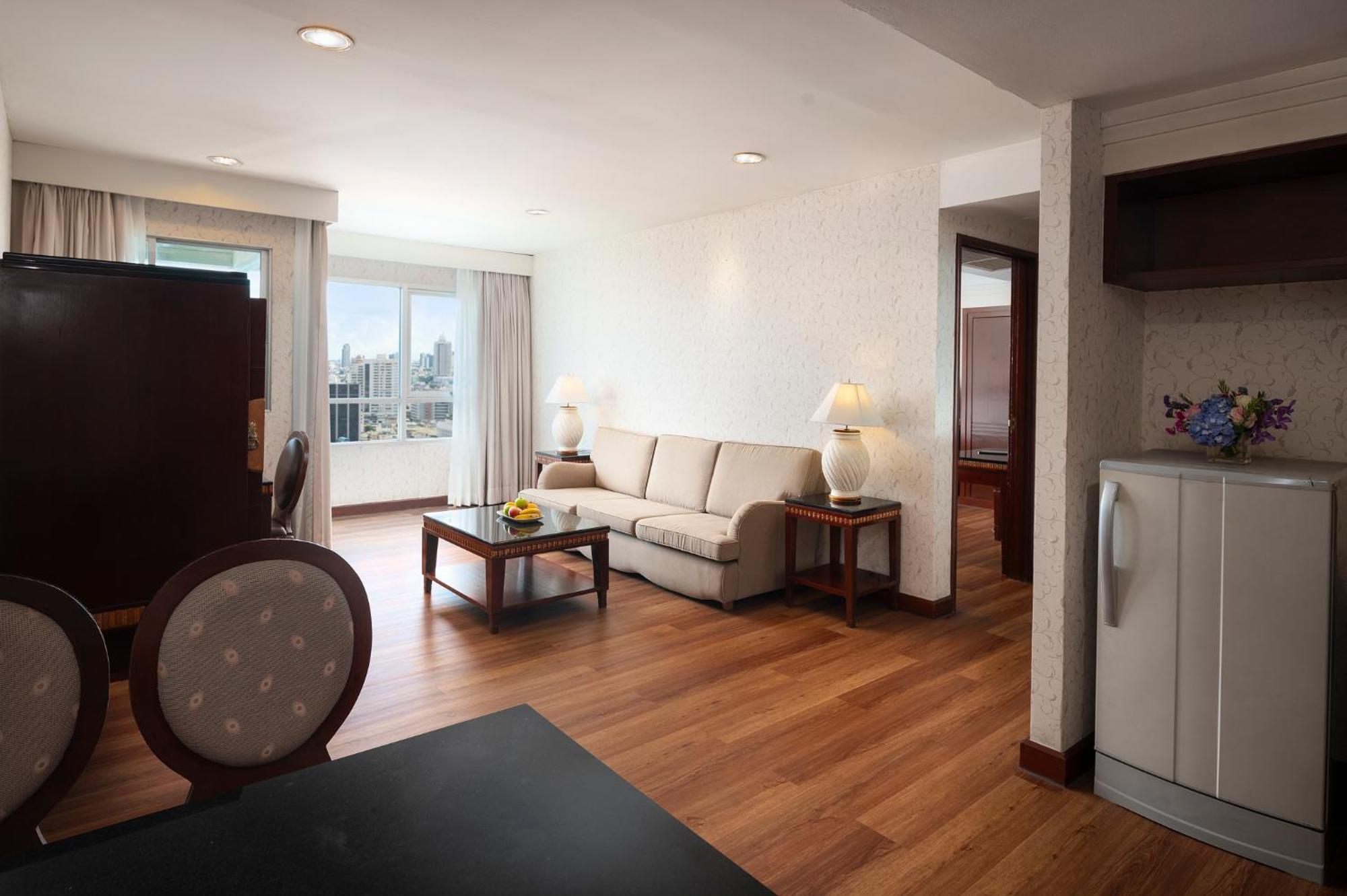 One-Bedroom Suite