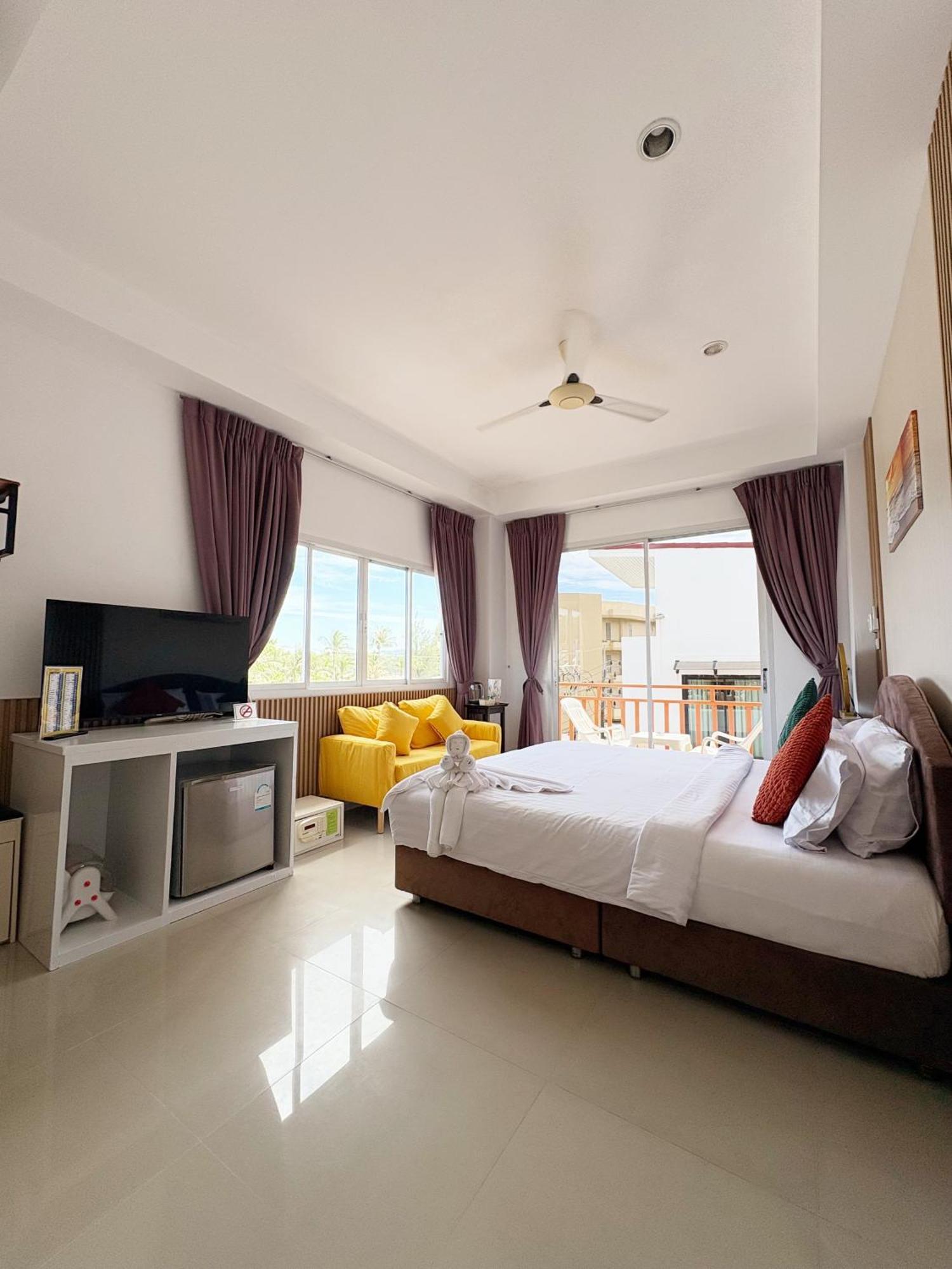 Standard Room Balcony Seaview
