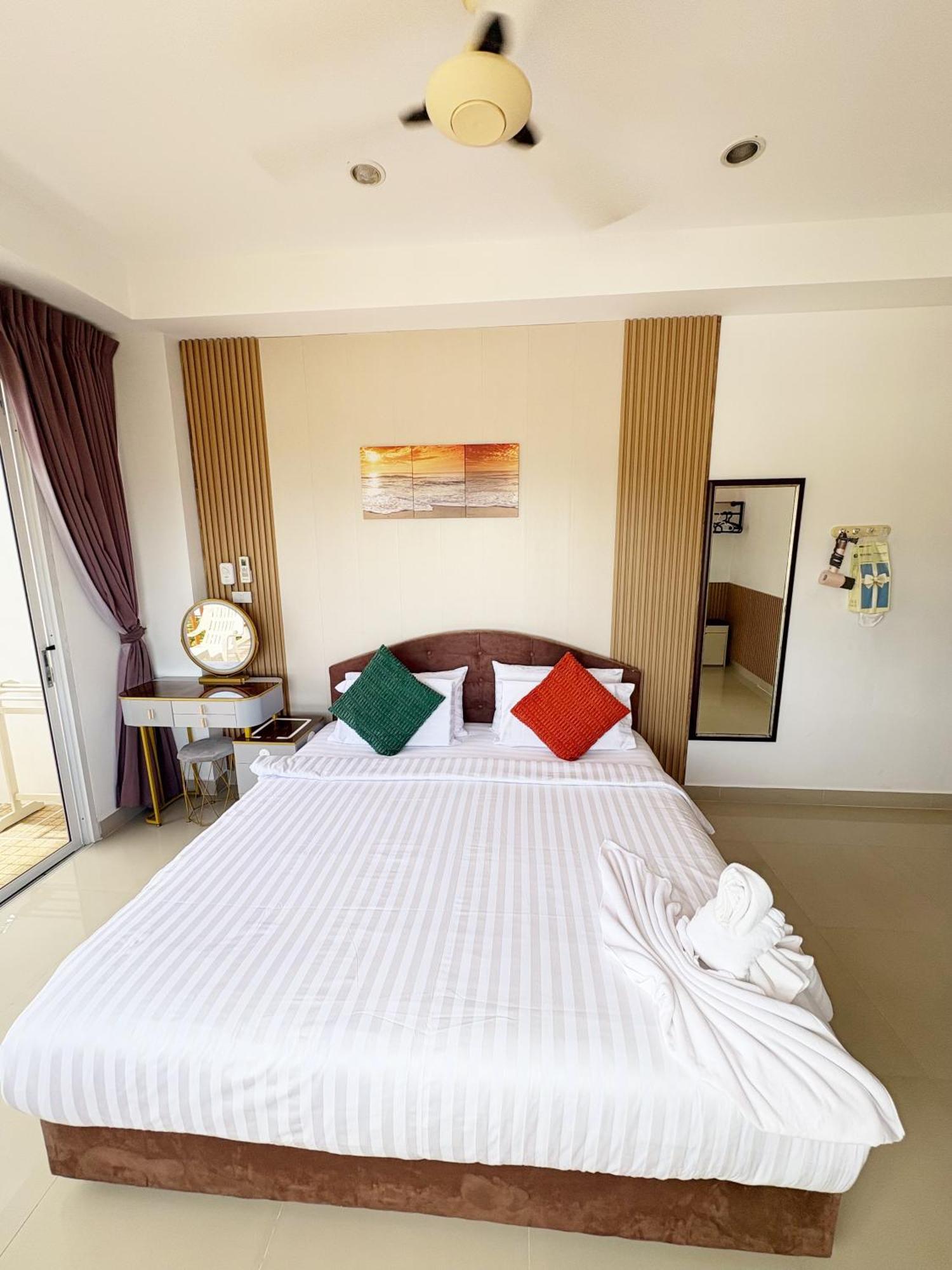 Standard Room Balcony Seaview