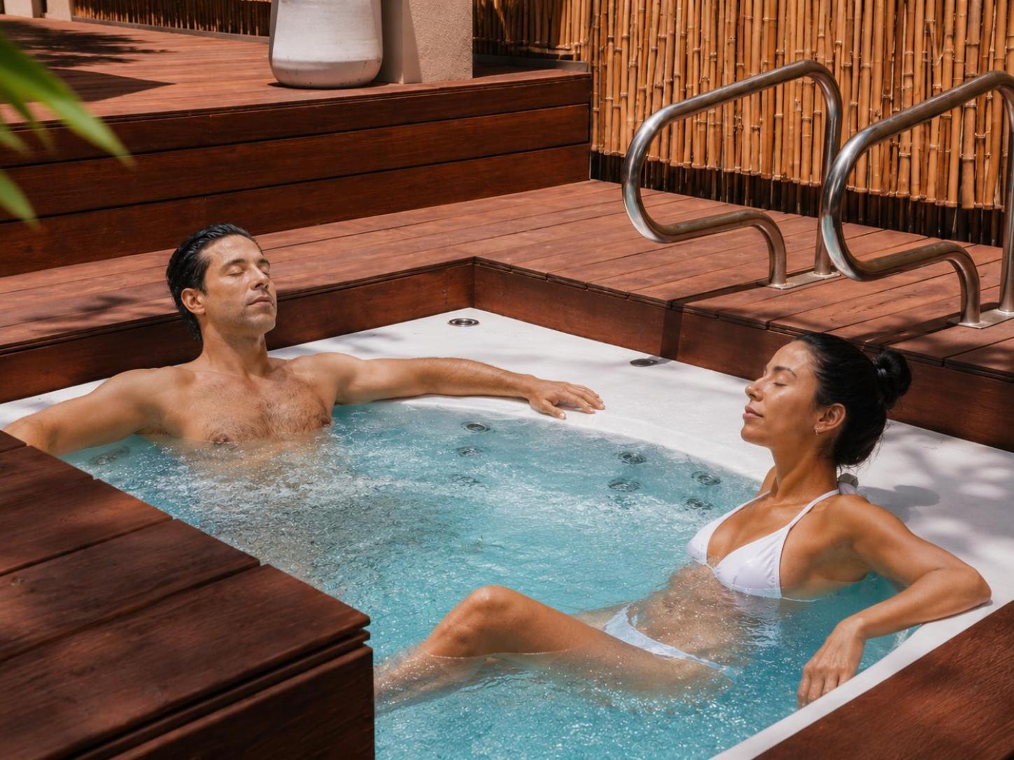 Suite Pool View Onsen Access