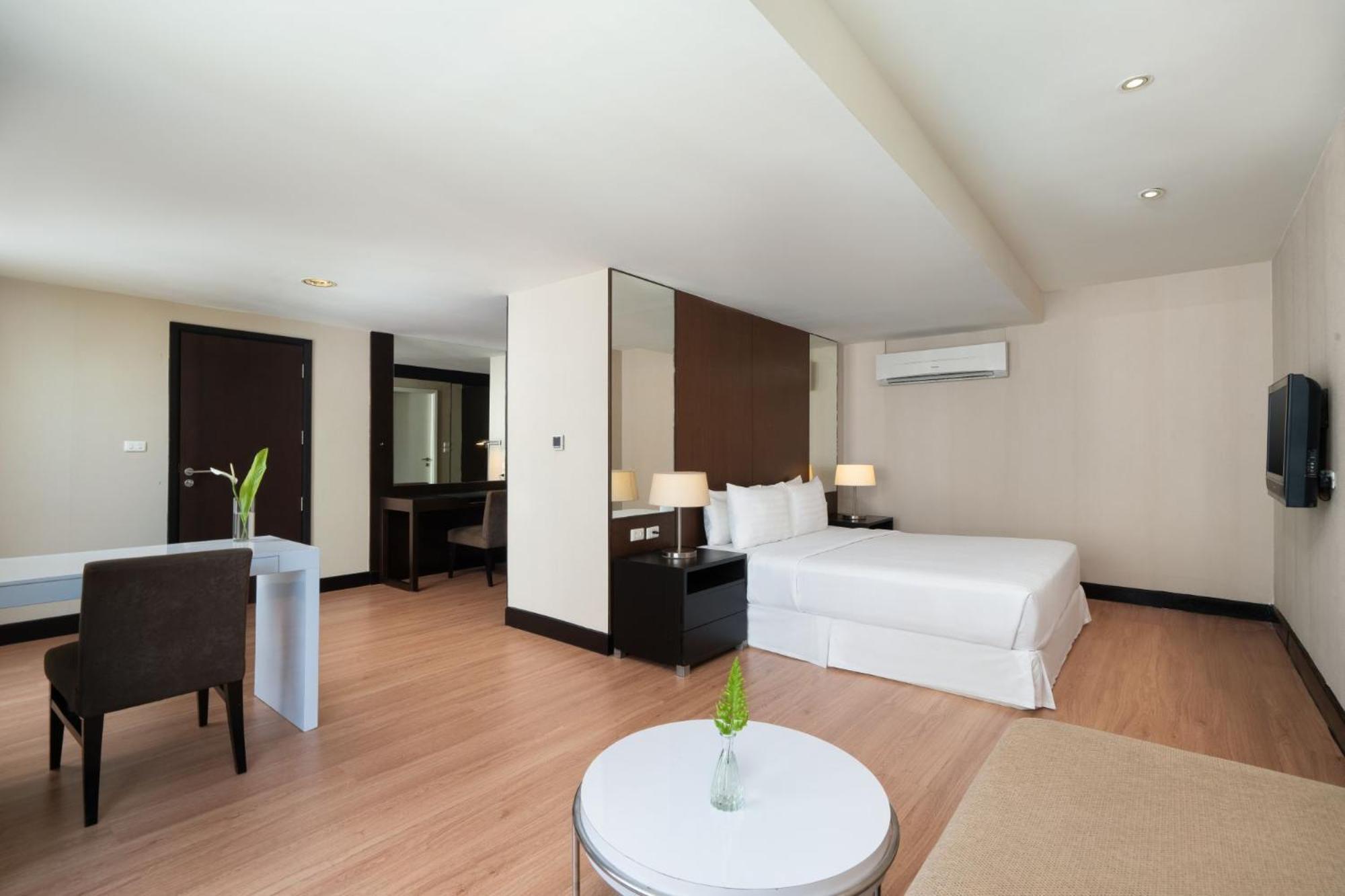 Three-Bedroom Suite