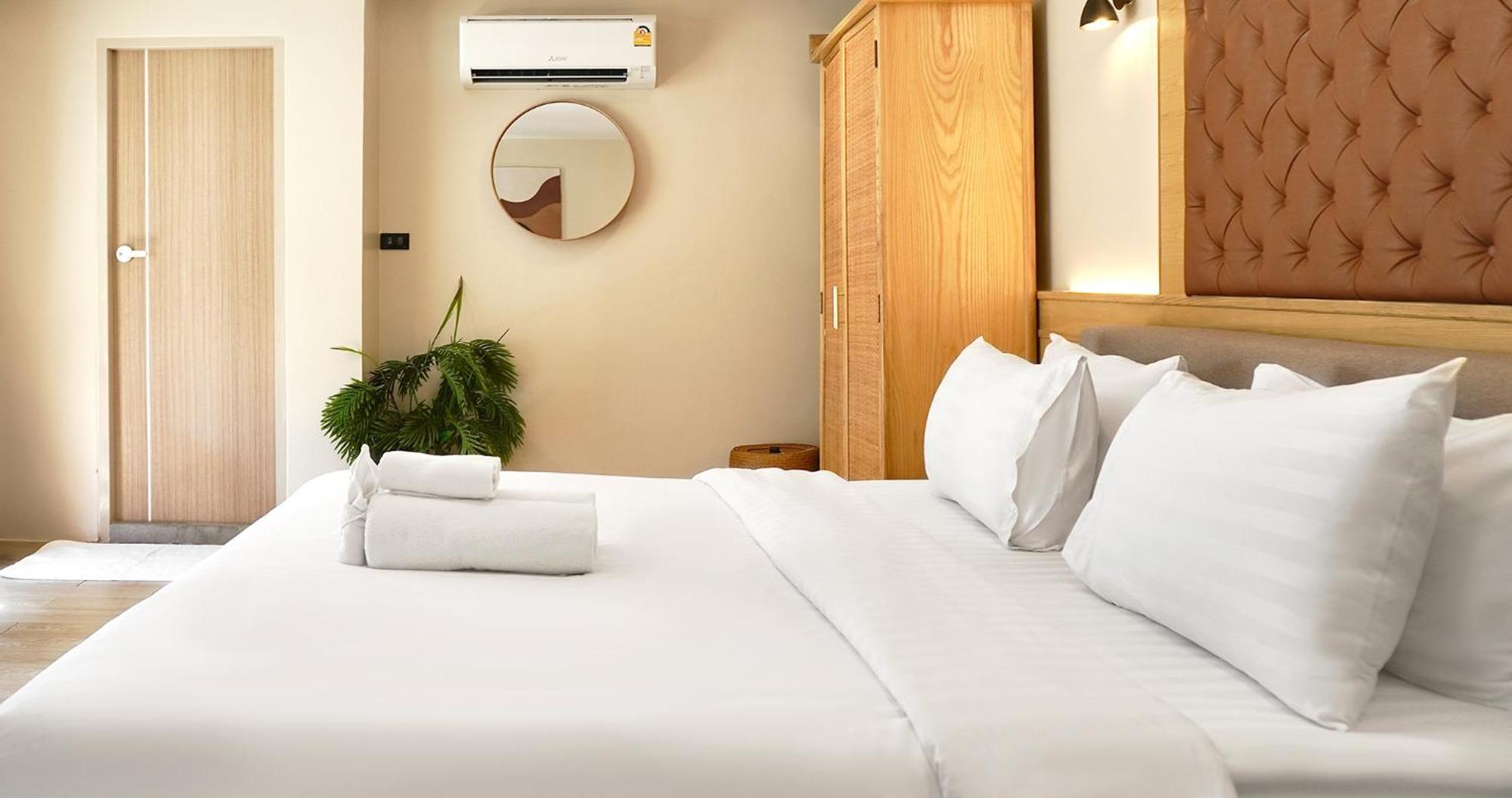 Superior King Room