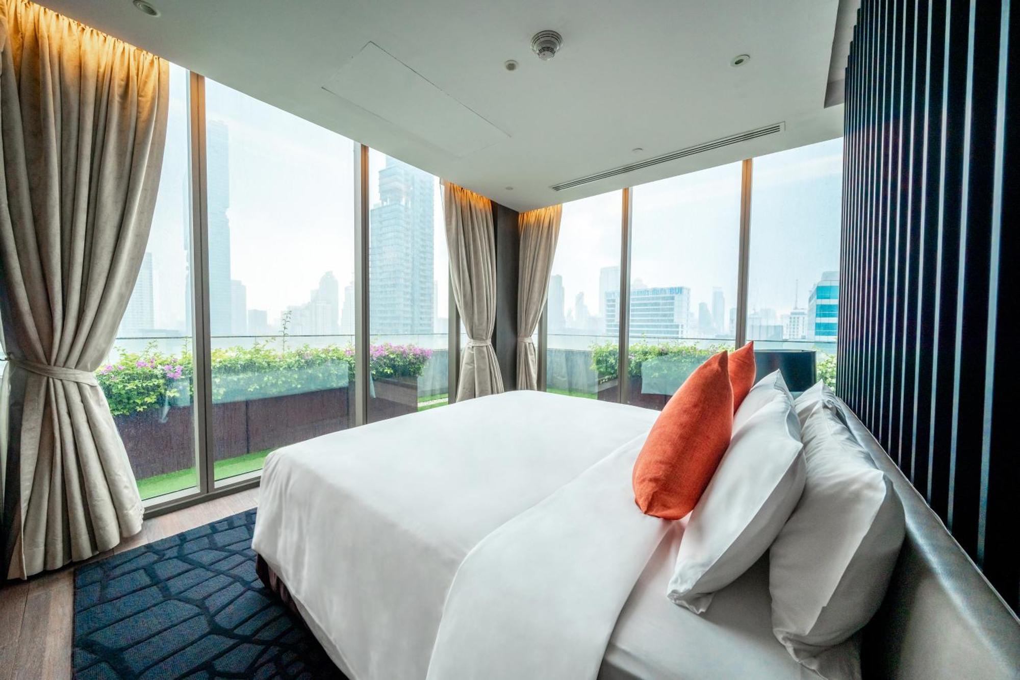 AMARA SUITE Lounge Access Benefits