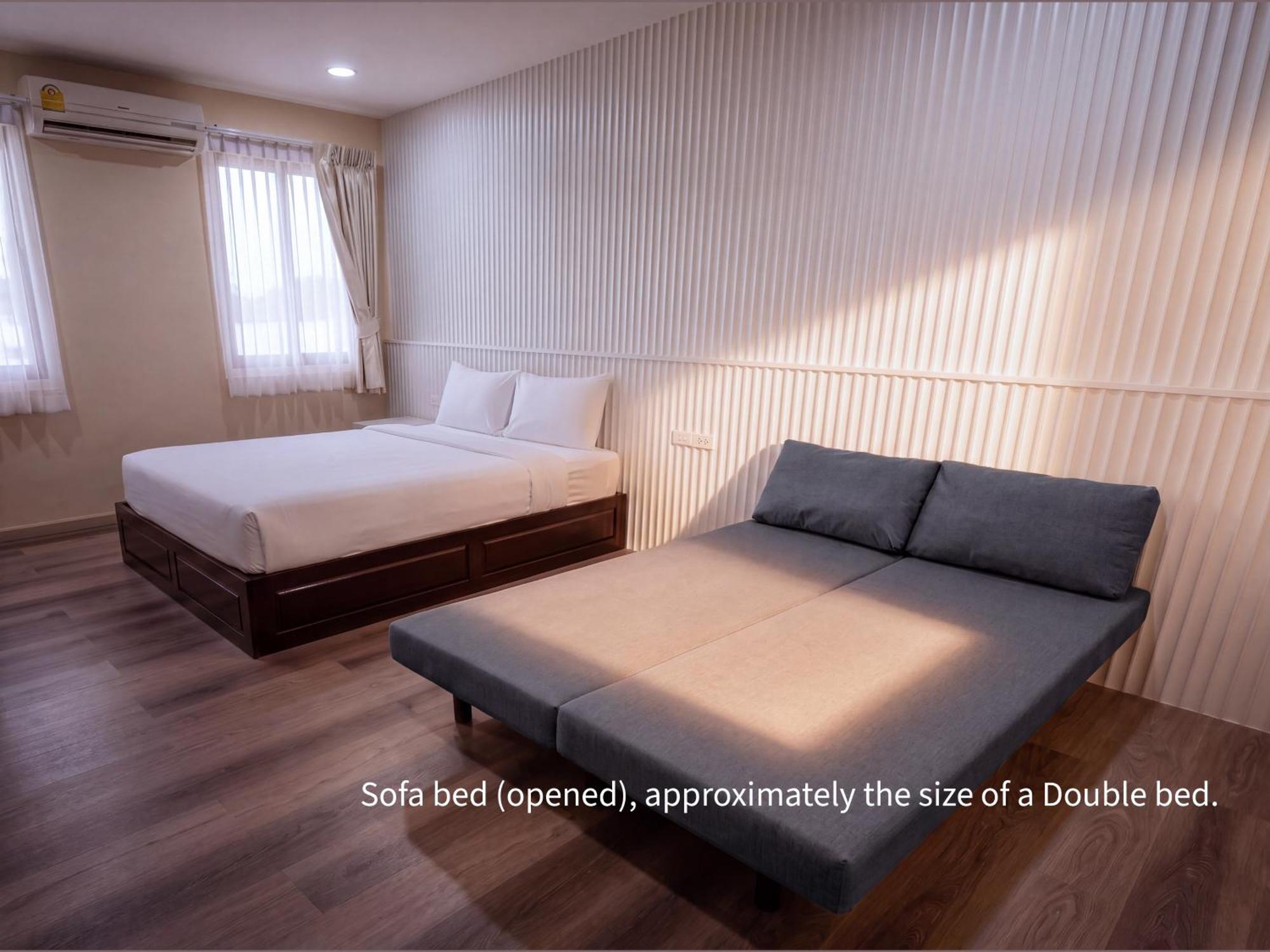 Deluxe Quadruple Room