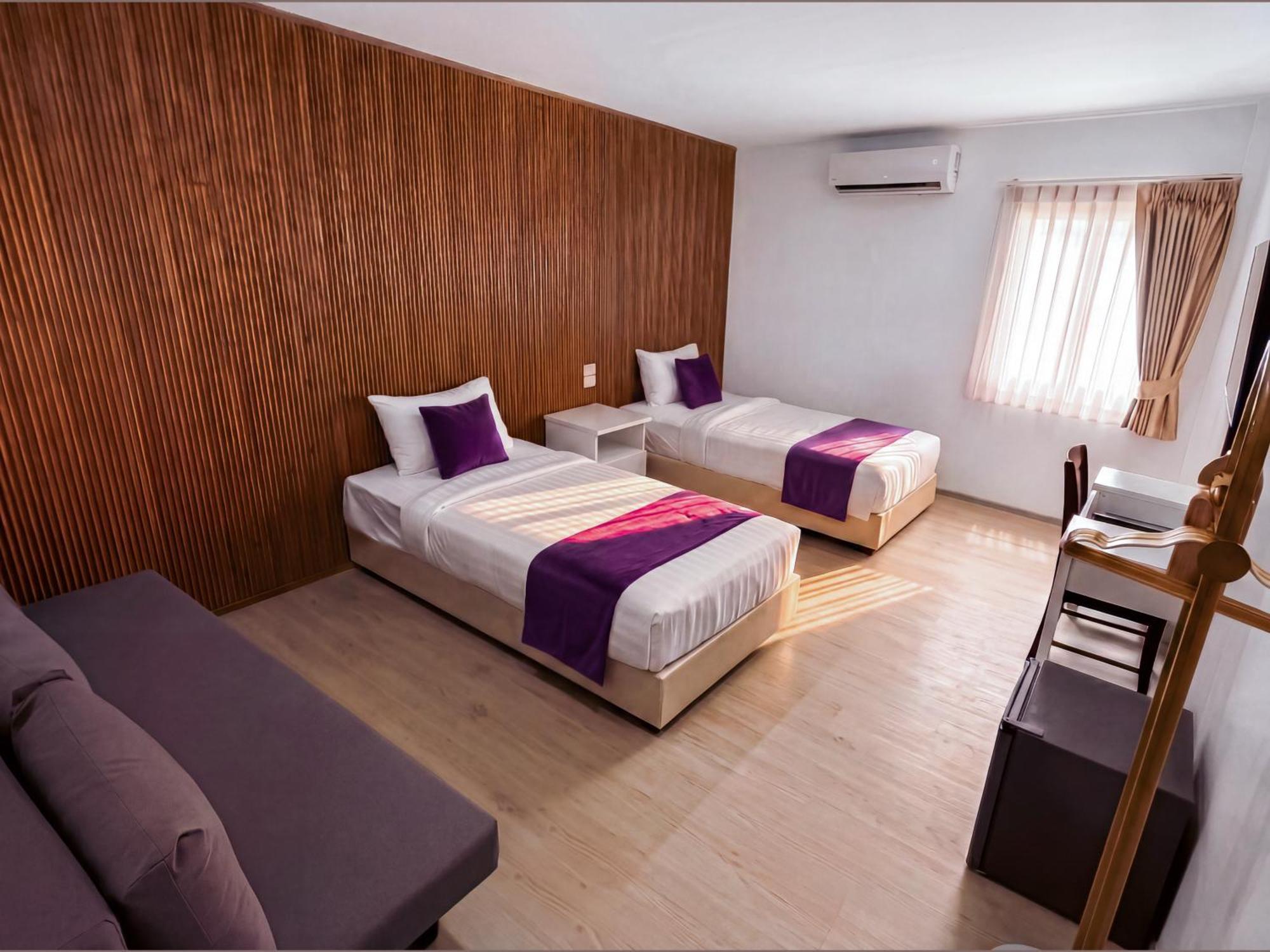 Deluxe Quadruple Room