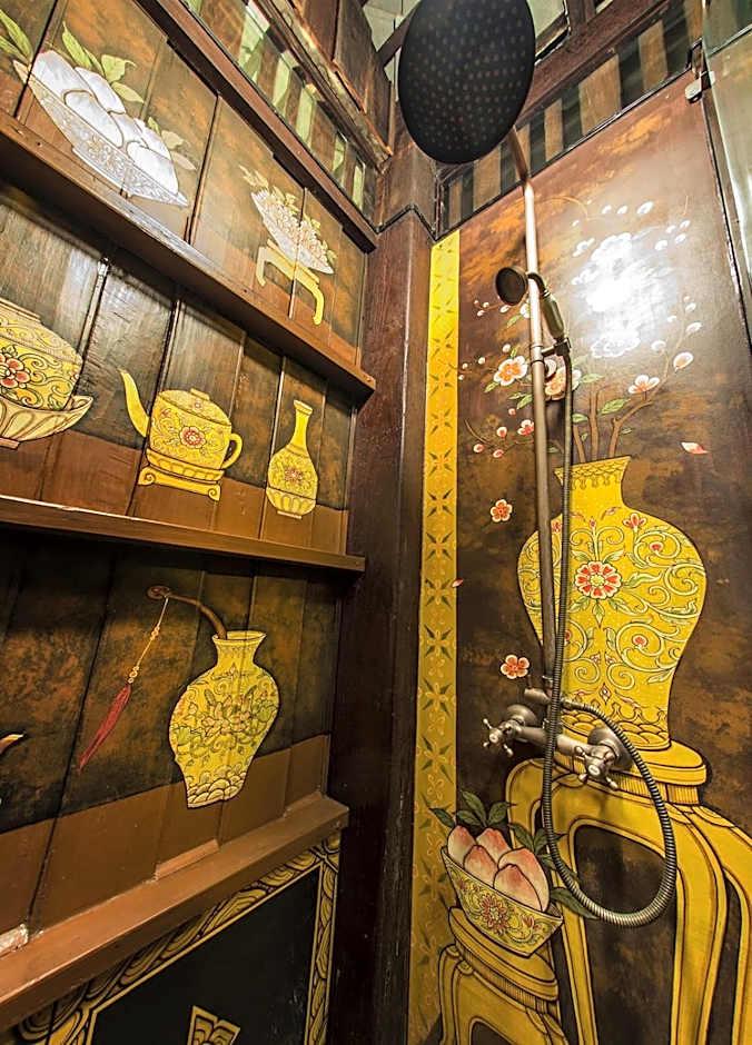 Double Room with Balcony (Golden Crane) - Non-Smoking