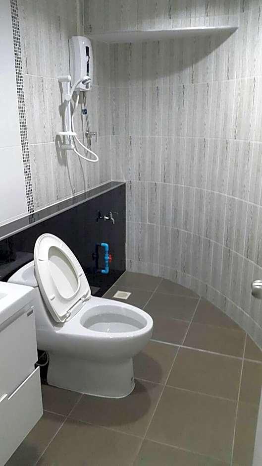 Deluxe Family Suite