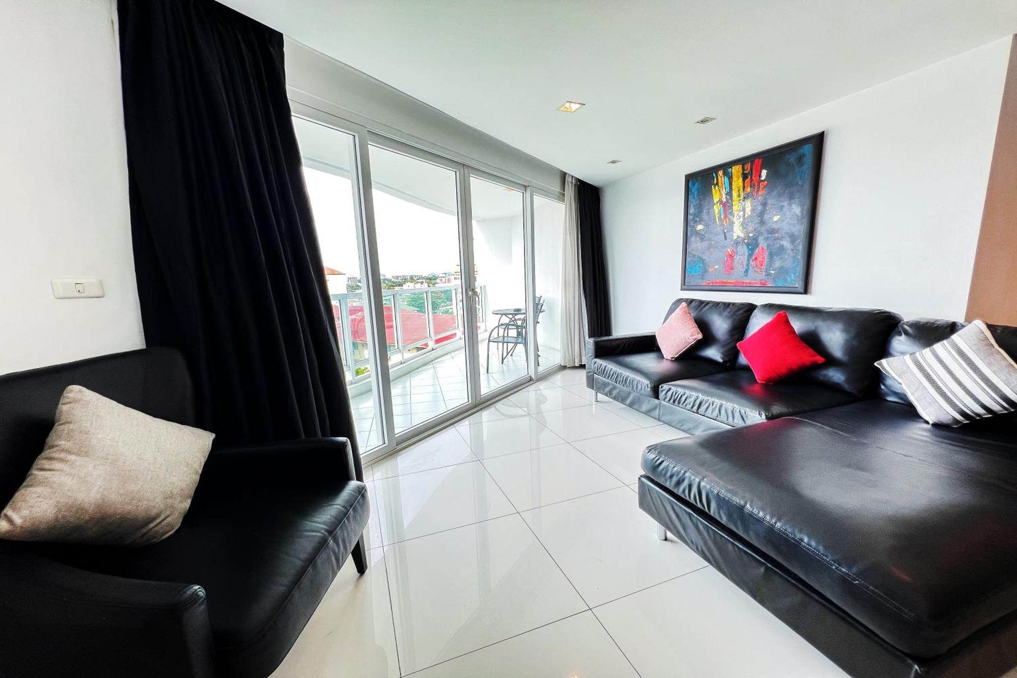 Three-Bedroom Suite Large Balcony