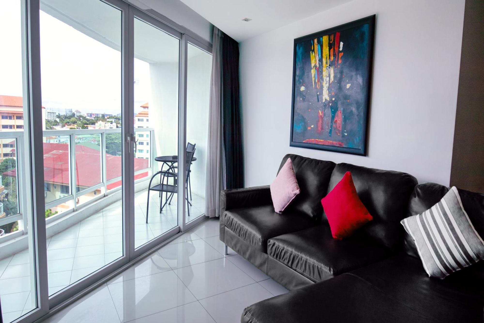 Three-Bedroom Suite Large Balcony