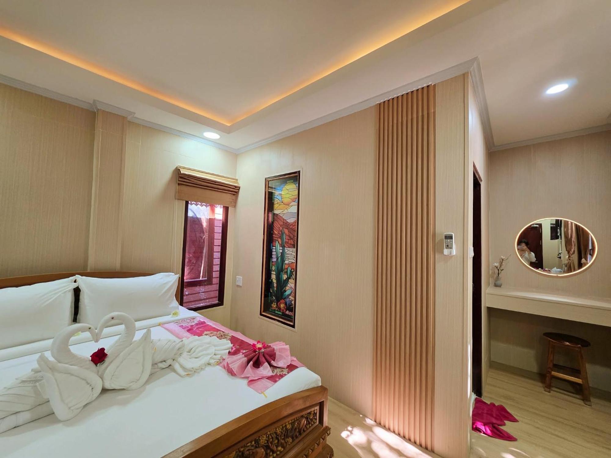 Bungalow Double Bed