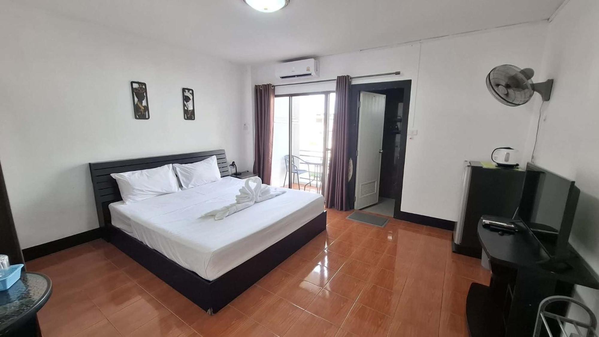 Large Double Room