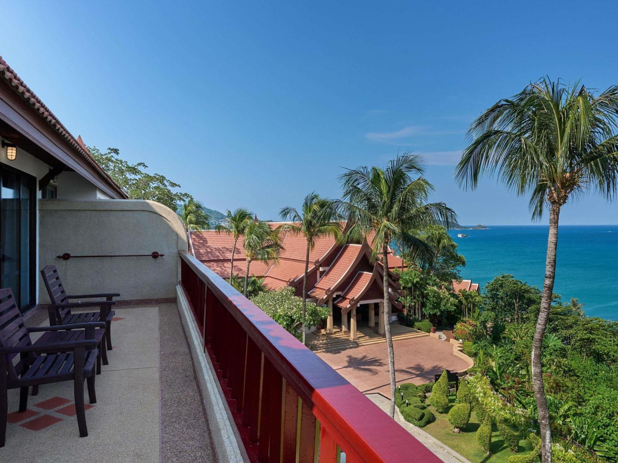 Deluxe Sea View Room 1 Double Bed