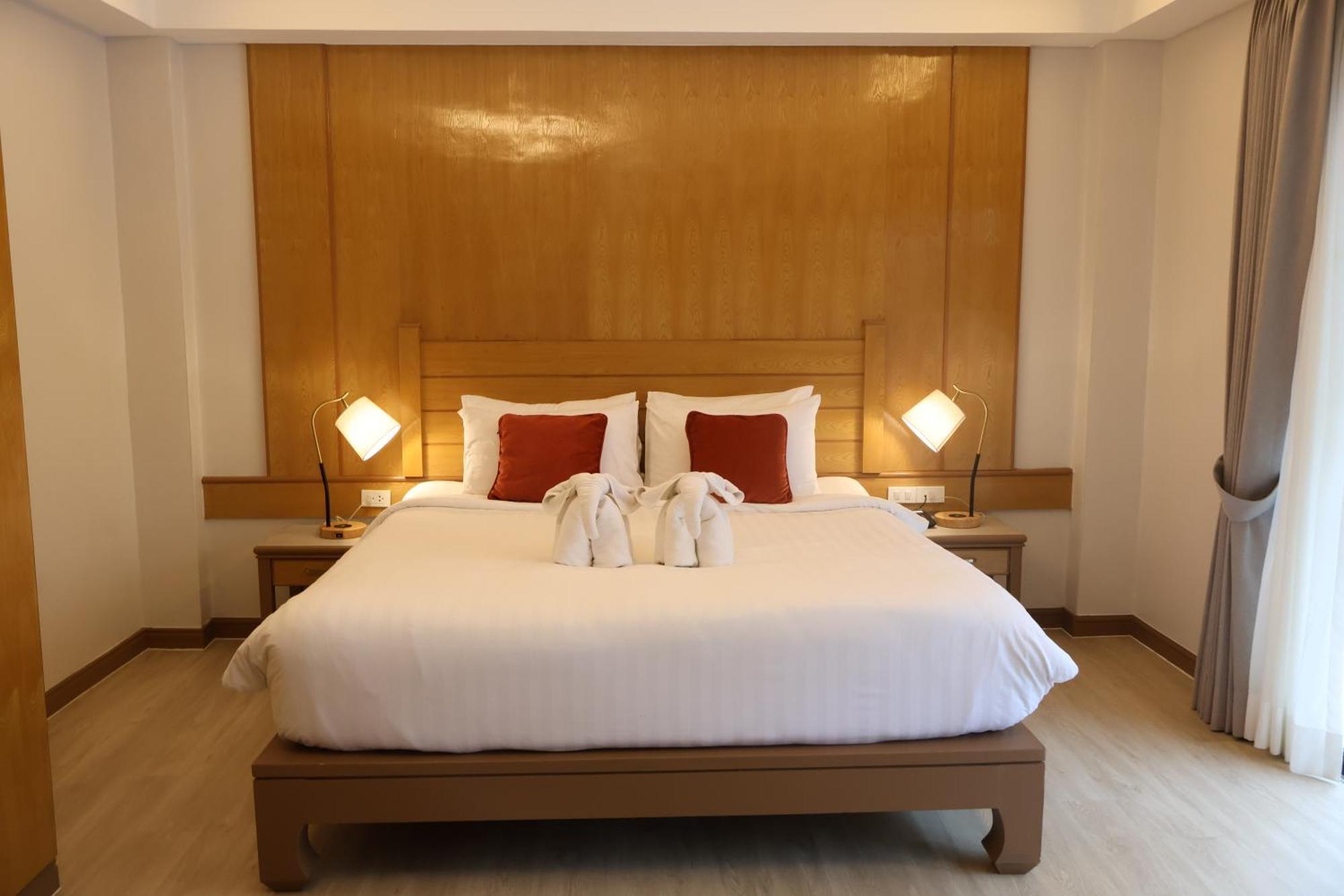Superior Double or Twin Room Pool View