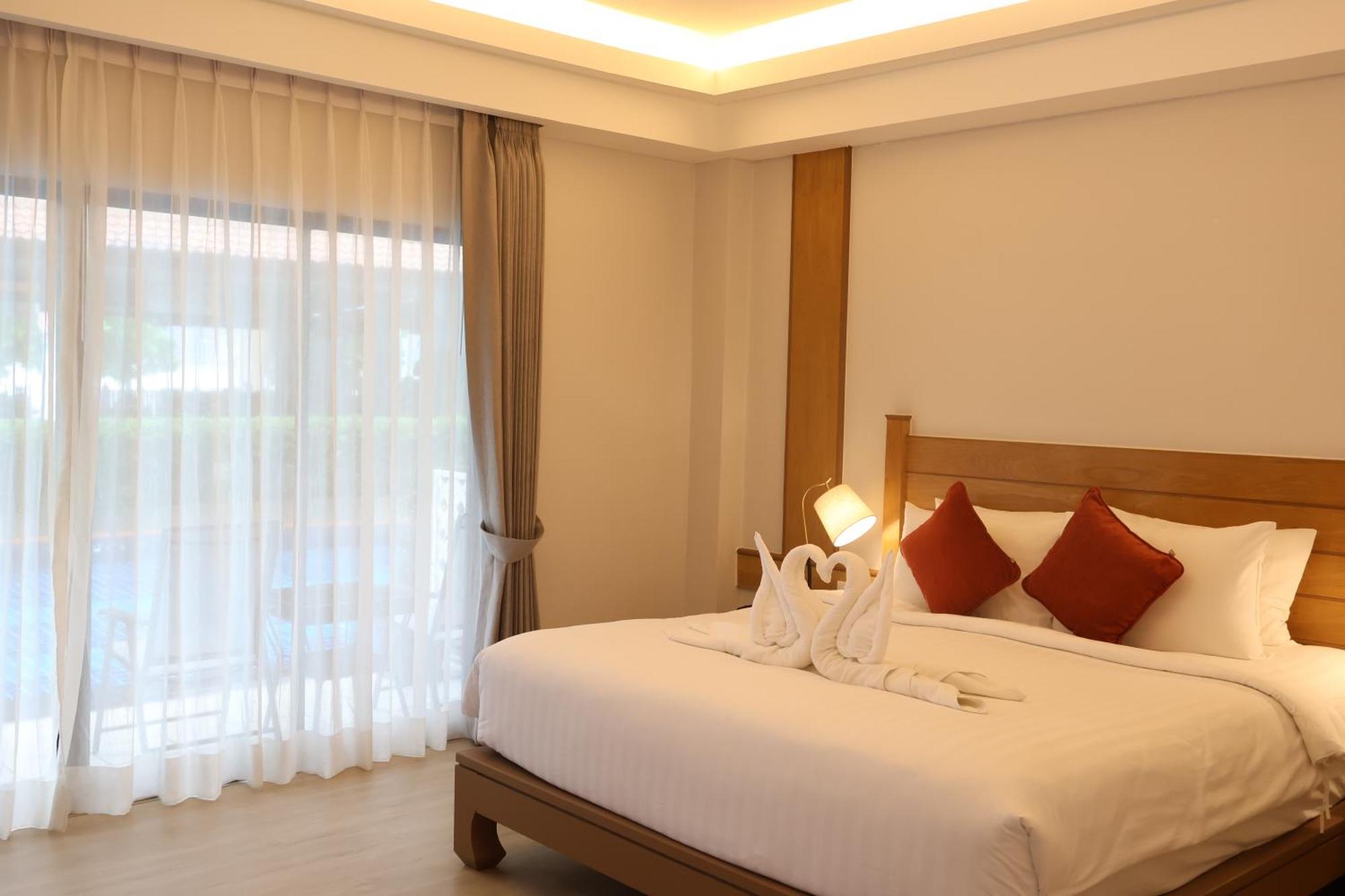 Superior Double or Twin Room Pool View