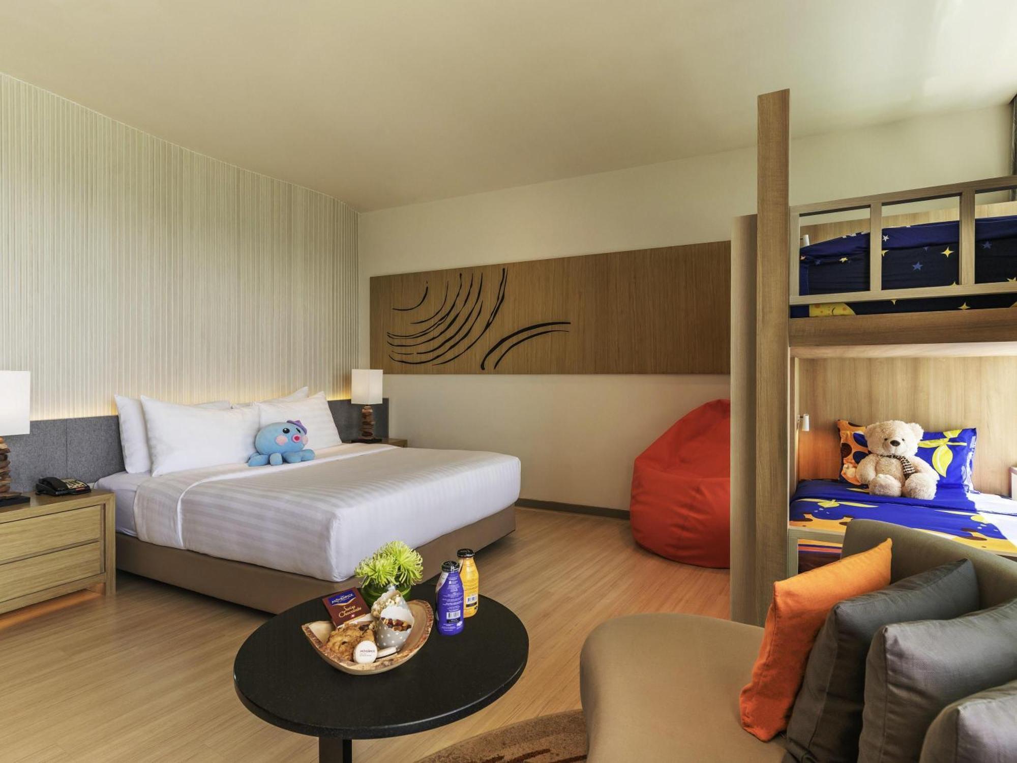 Family Room Sea View