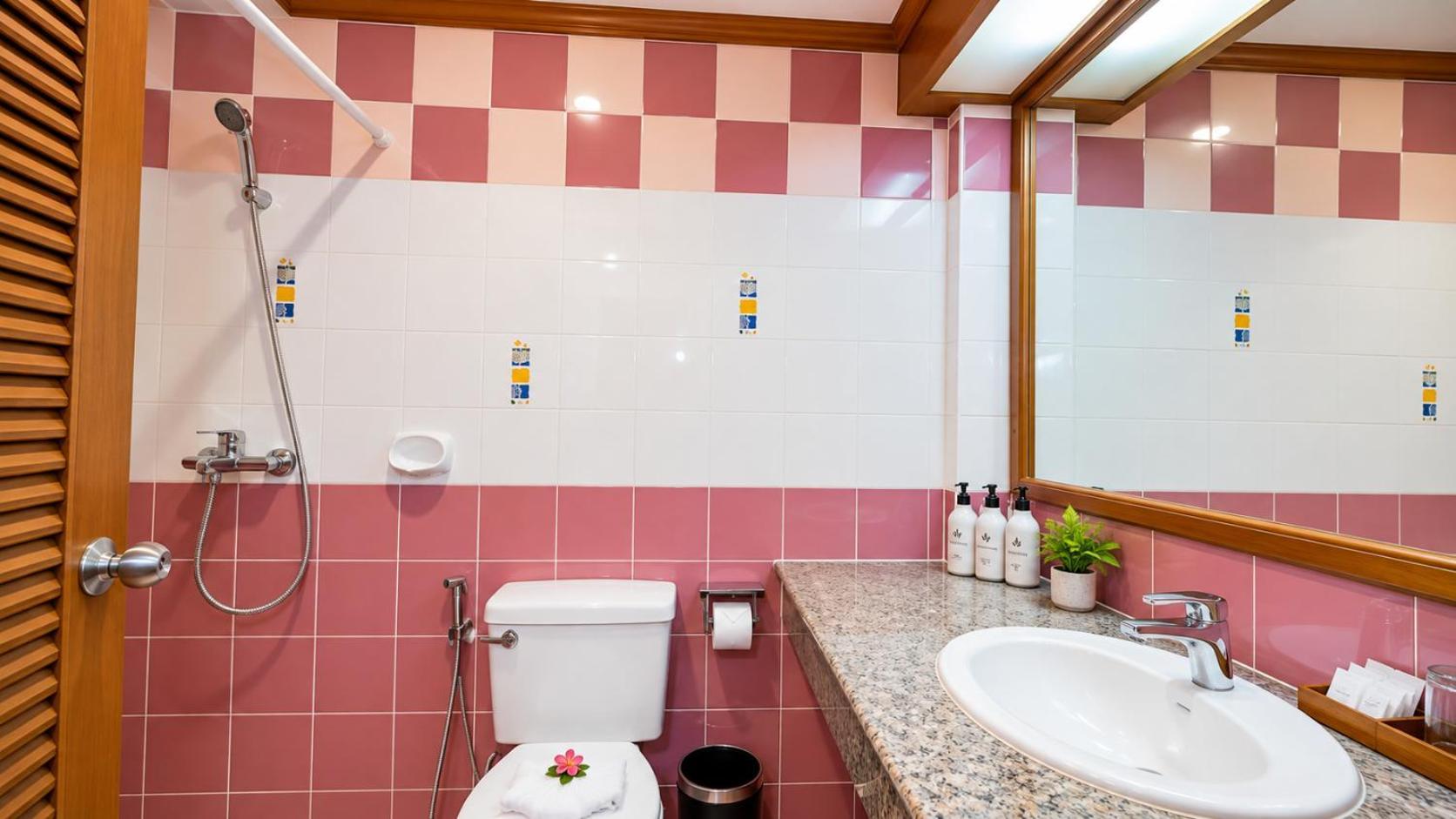 Economy Double or Twin Room