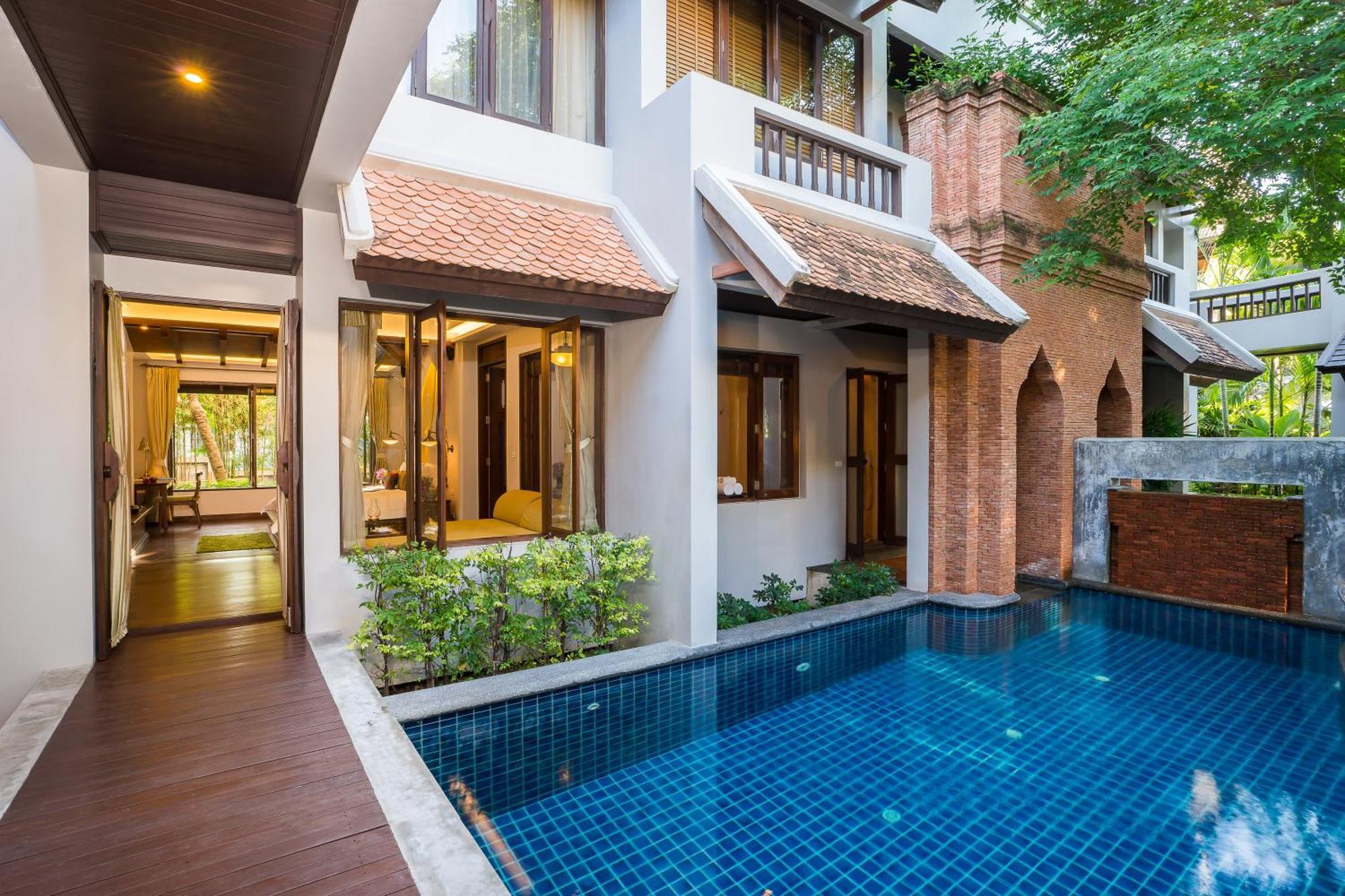 Pool Suite Garden View
