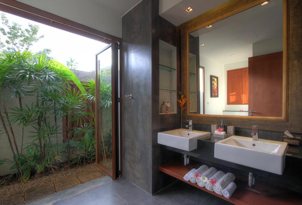 Deluxe Beach Suite