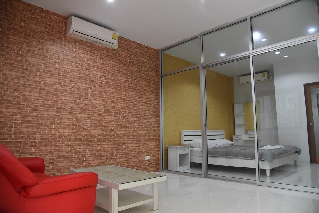 One-Bedroom Apartment,195987889:JPEG