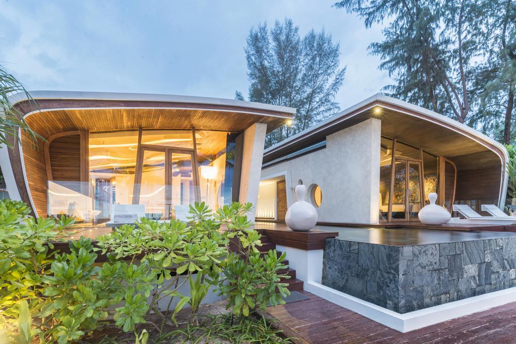 Three-Bedroom Villa,215753717:JPEG