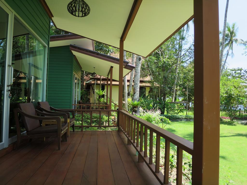 Superior Bungalow Sea View