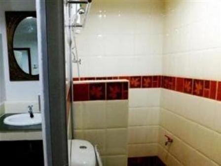 Standard Double Room,24665487:JPEG