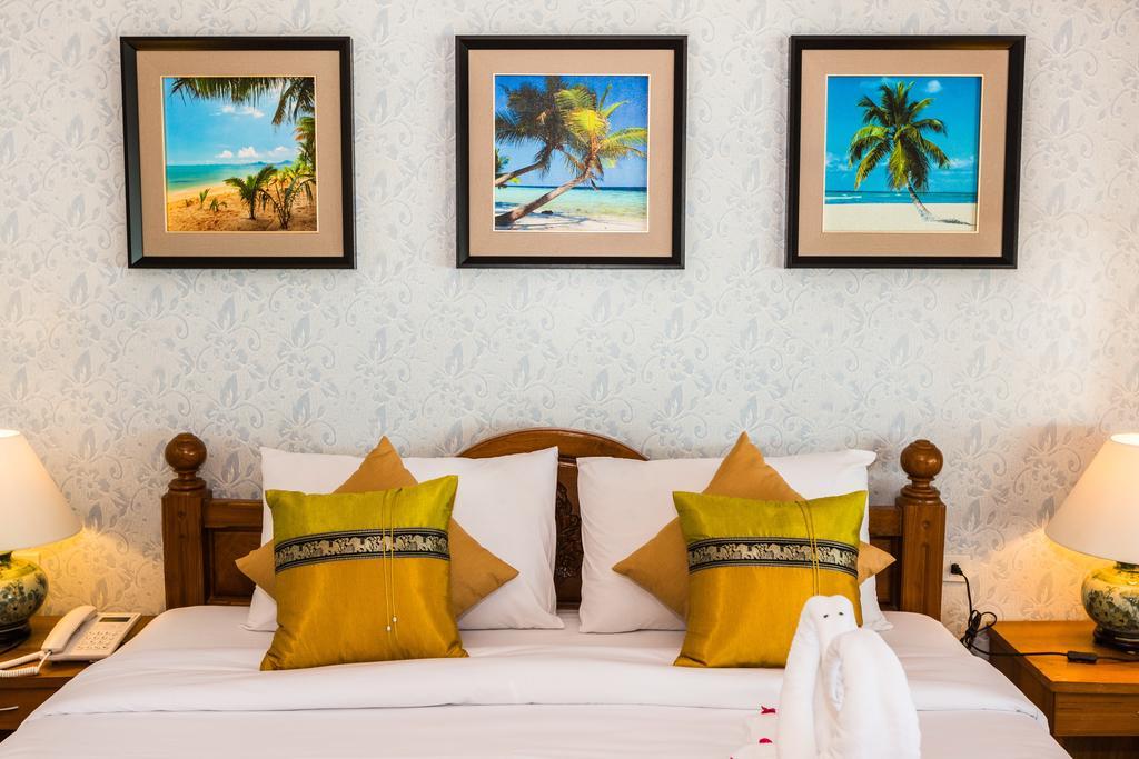 Beach  Front Bungalow,254798997:JPEG