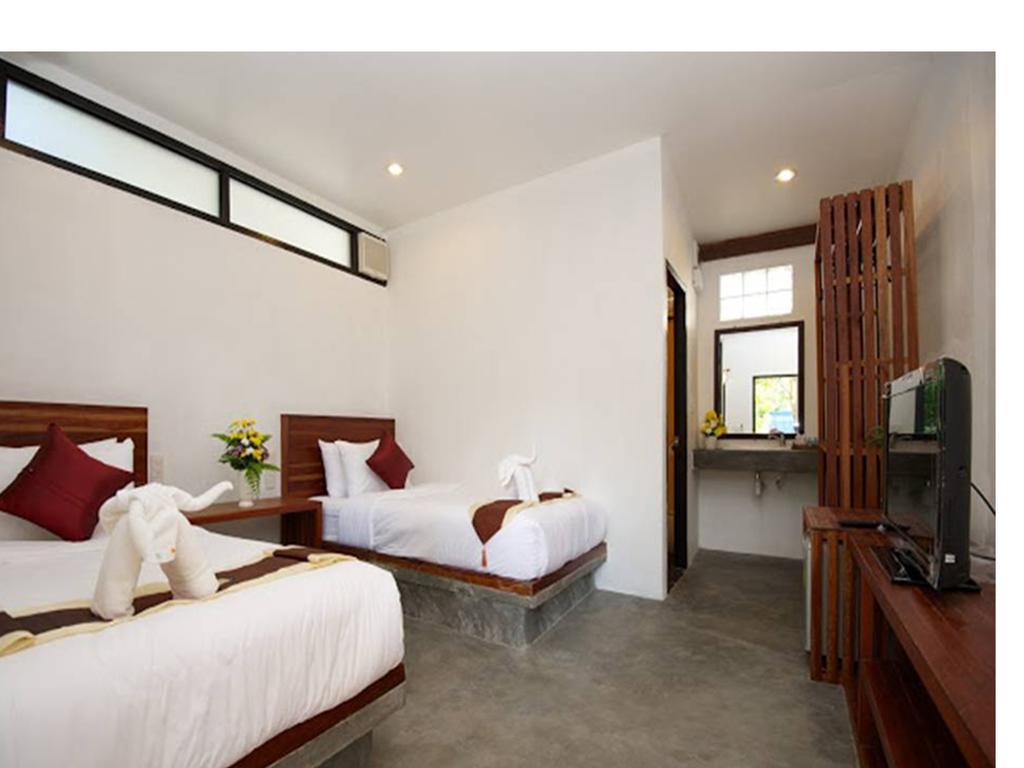 Superior Twin Room