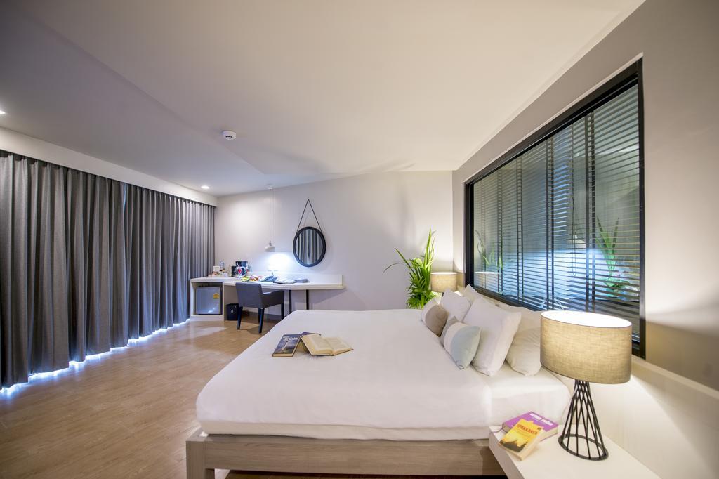 Deluxe Premier Double or Twin Room