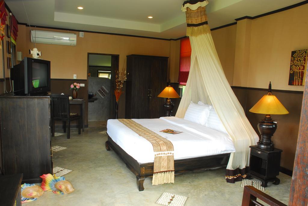 Villa (2 Adults)