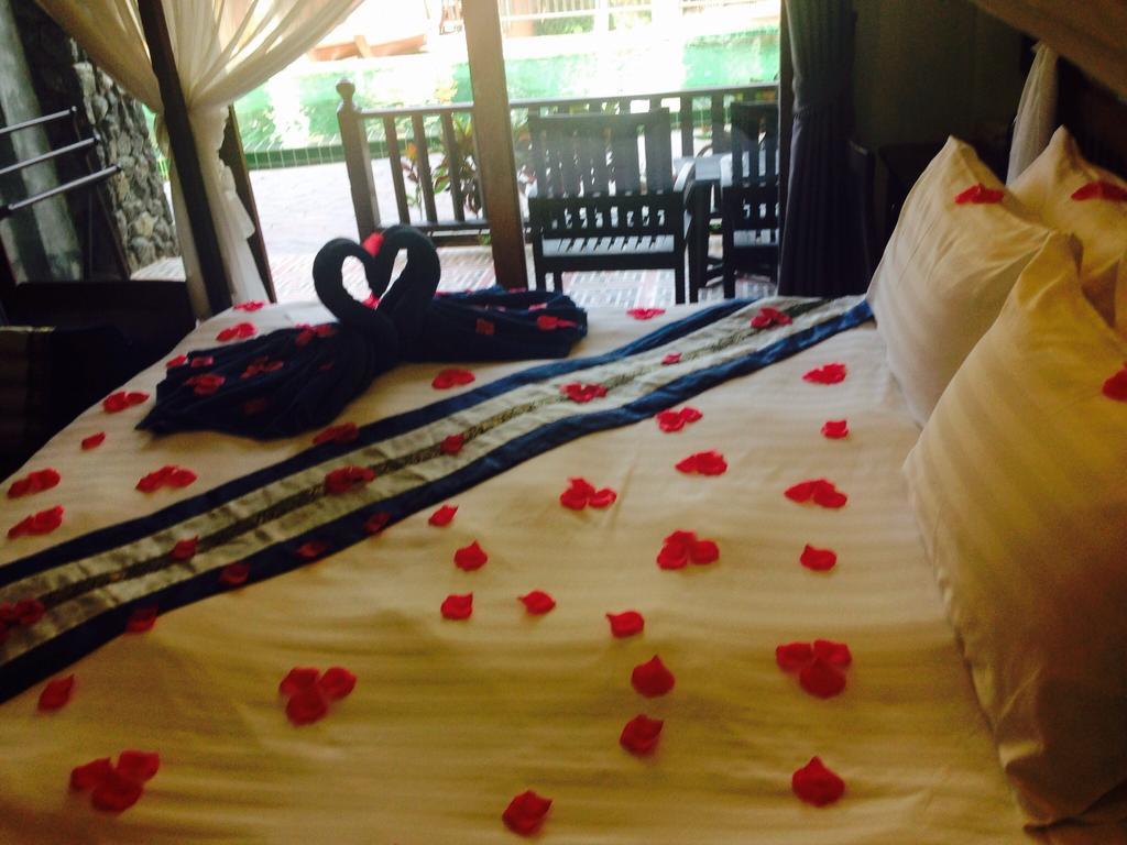 Superior Double Room Pool Access