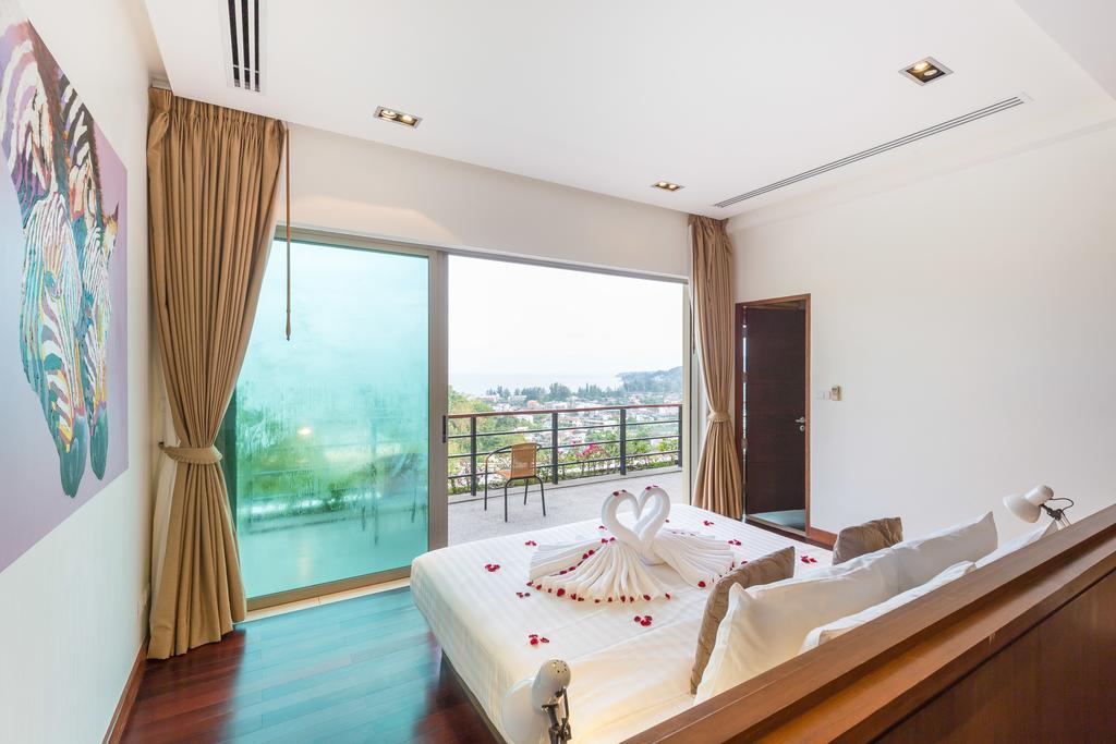 Three-Bedroom Villa Private Pool