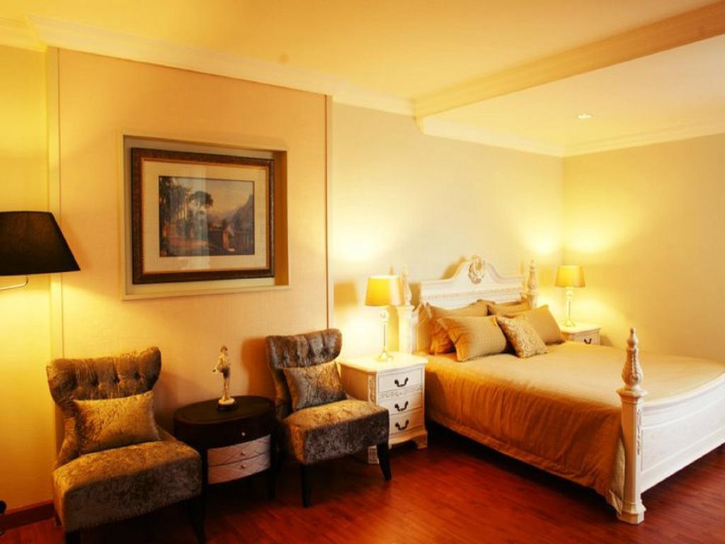 Two-Bedroom Suite