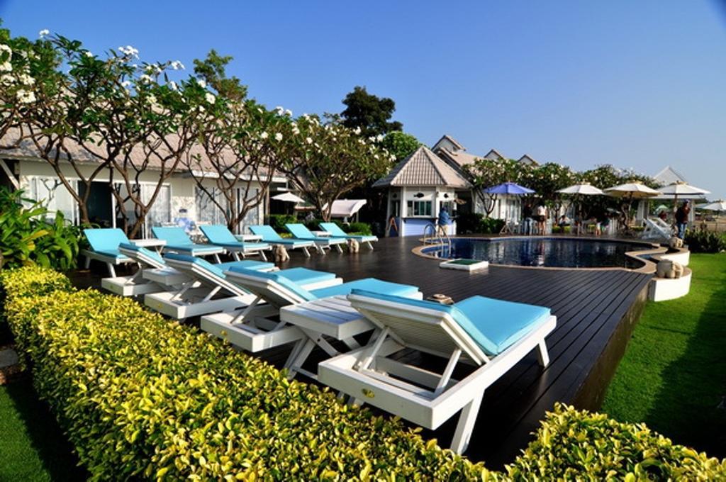 Villa with Sea View