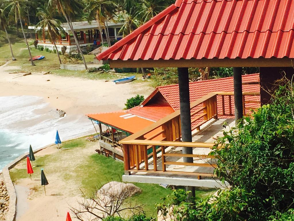 Standard Bungalow Sea View Fan