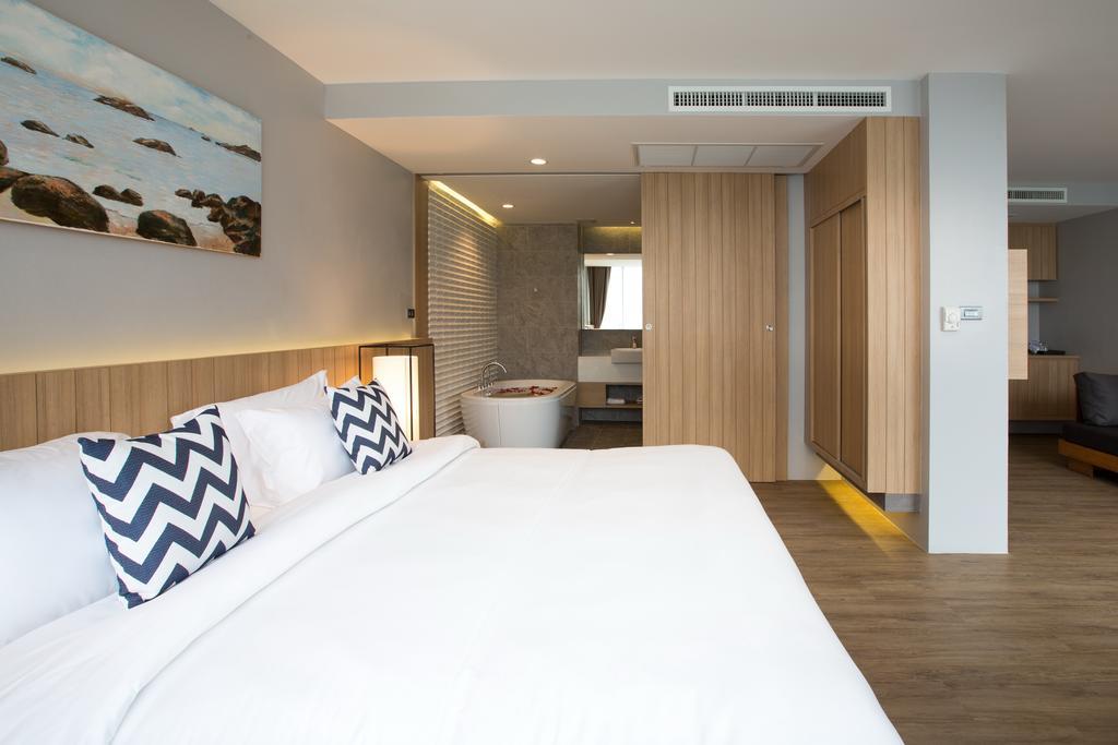 One-Bedroom Suite,434586906:JPEG