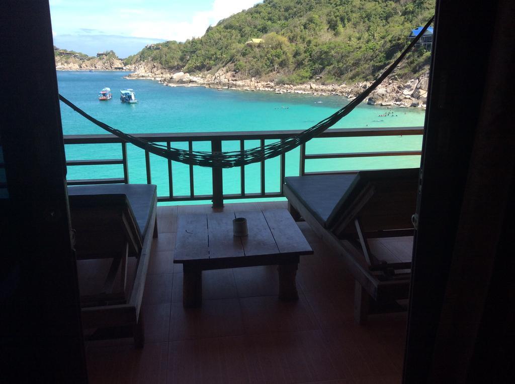 Standard Bungalow Sea View Fan
