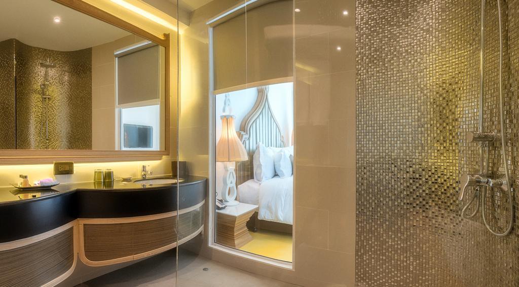 Deluxe Room Balcony